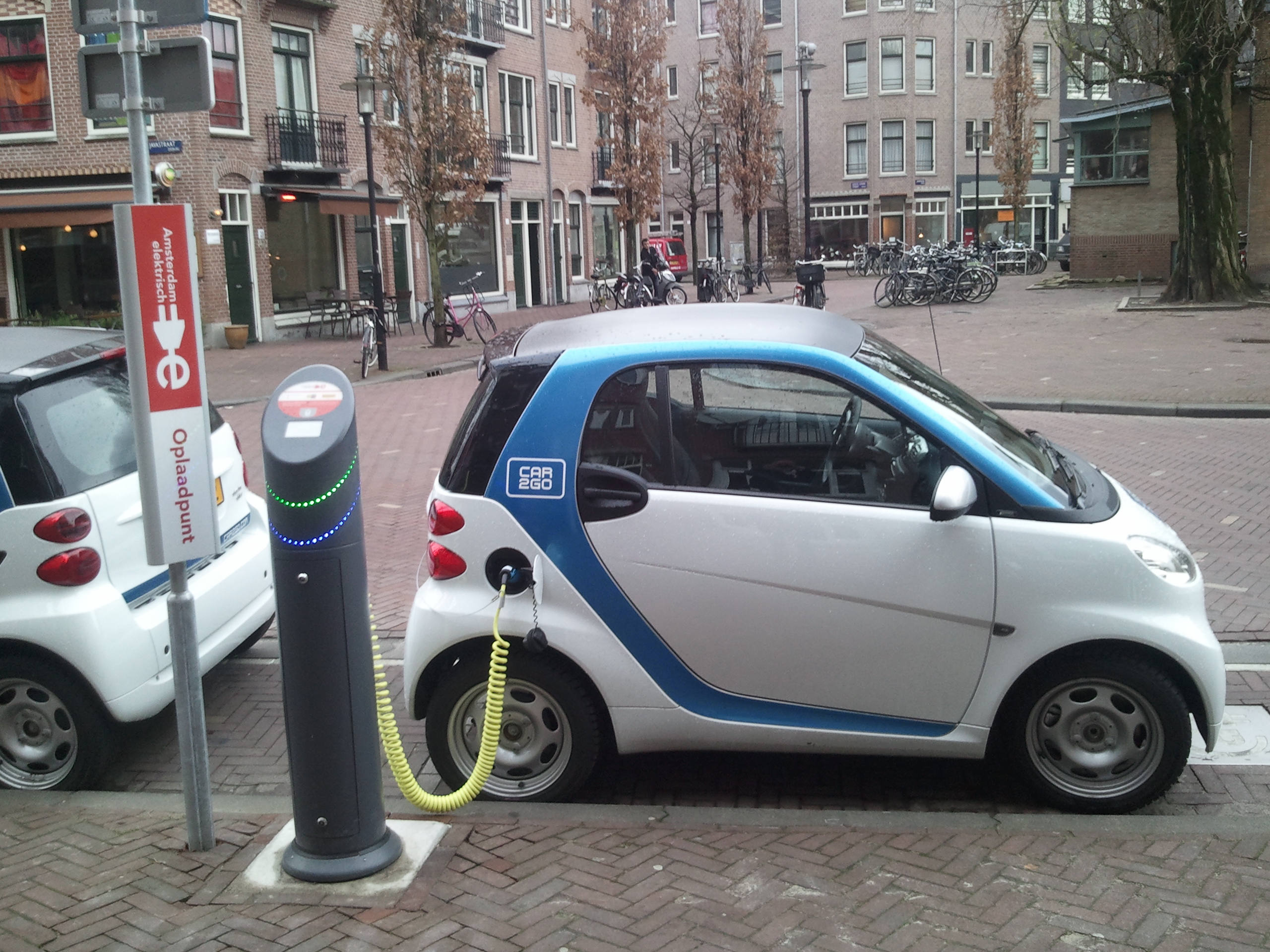 electric cars pictures