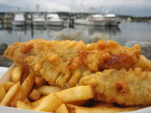 File:Fresh fish n chips - Flickr - f10n4.jpg