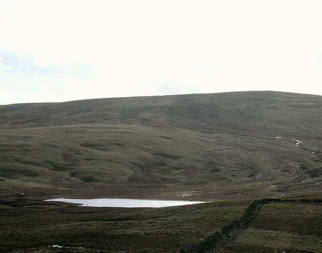 File:Gameshope Loch - geograph.org.uk - 776896.jpg