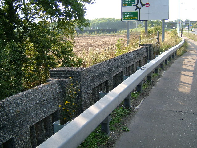 File:Gingerbreadhall Bridge - geograph.org.uk - 53328.jpg