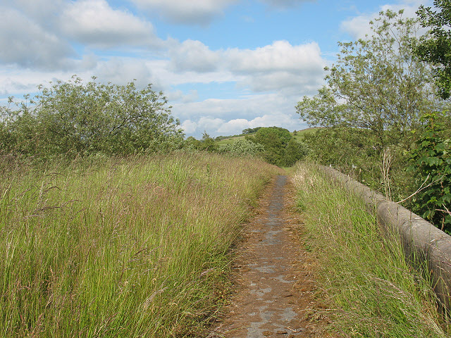 File:Inghey old bridge (2) - geograph.org.uk - 1395603.jpg