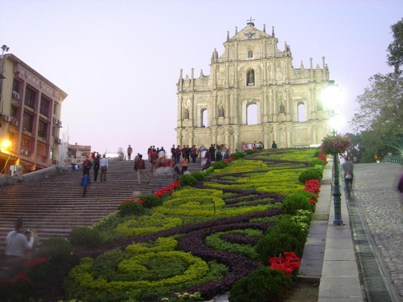 File:Lascar Ruinas de Igreja de Sao Paulo (Ruins of the church of St Paul) (4608810603).jpg