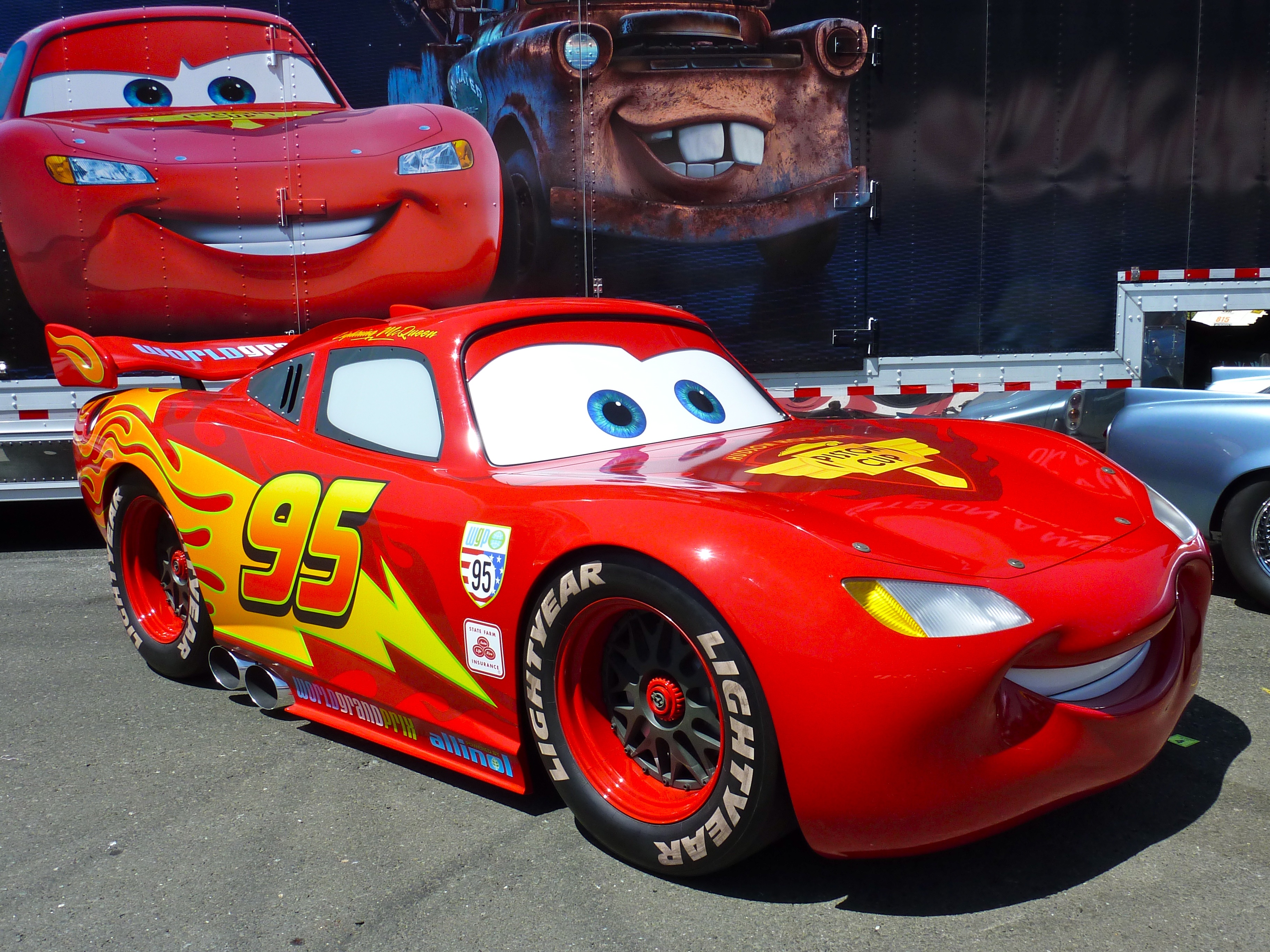 ファイル:Lightning McQueen at Sonoma.jpg - Wikipedia