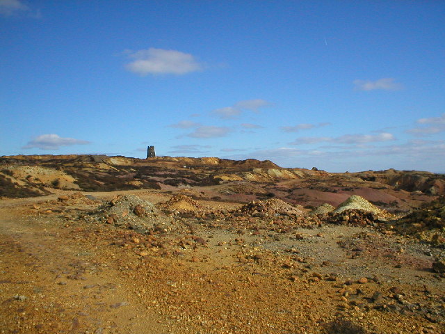 File:Parys Mountain (Disused Copper Mines) - geograph.org.uk - 79131.jpg