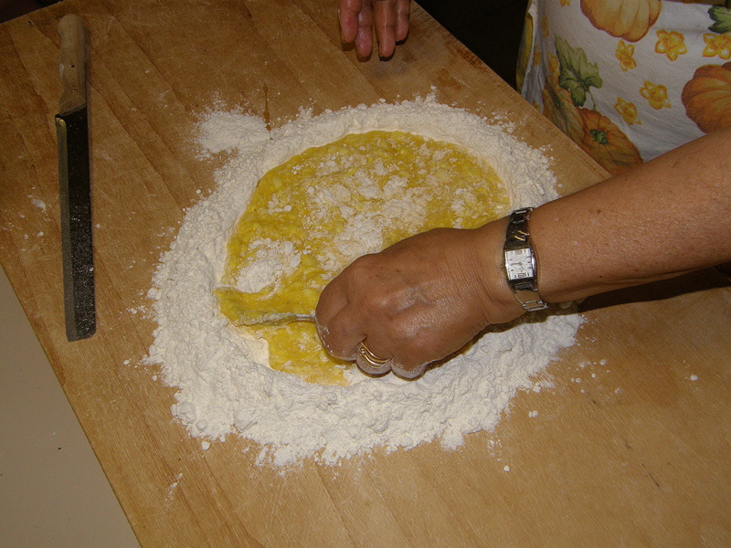 File:Pasta 2009 21 (RaBoe).jpg