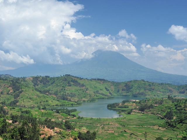 File:RwandaVolcanoAndLake cropped.jpg