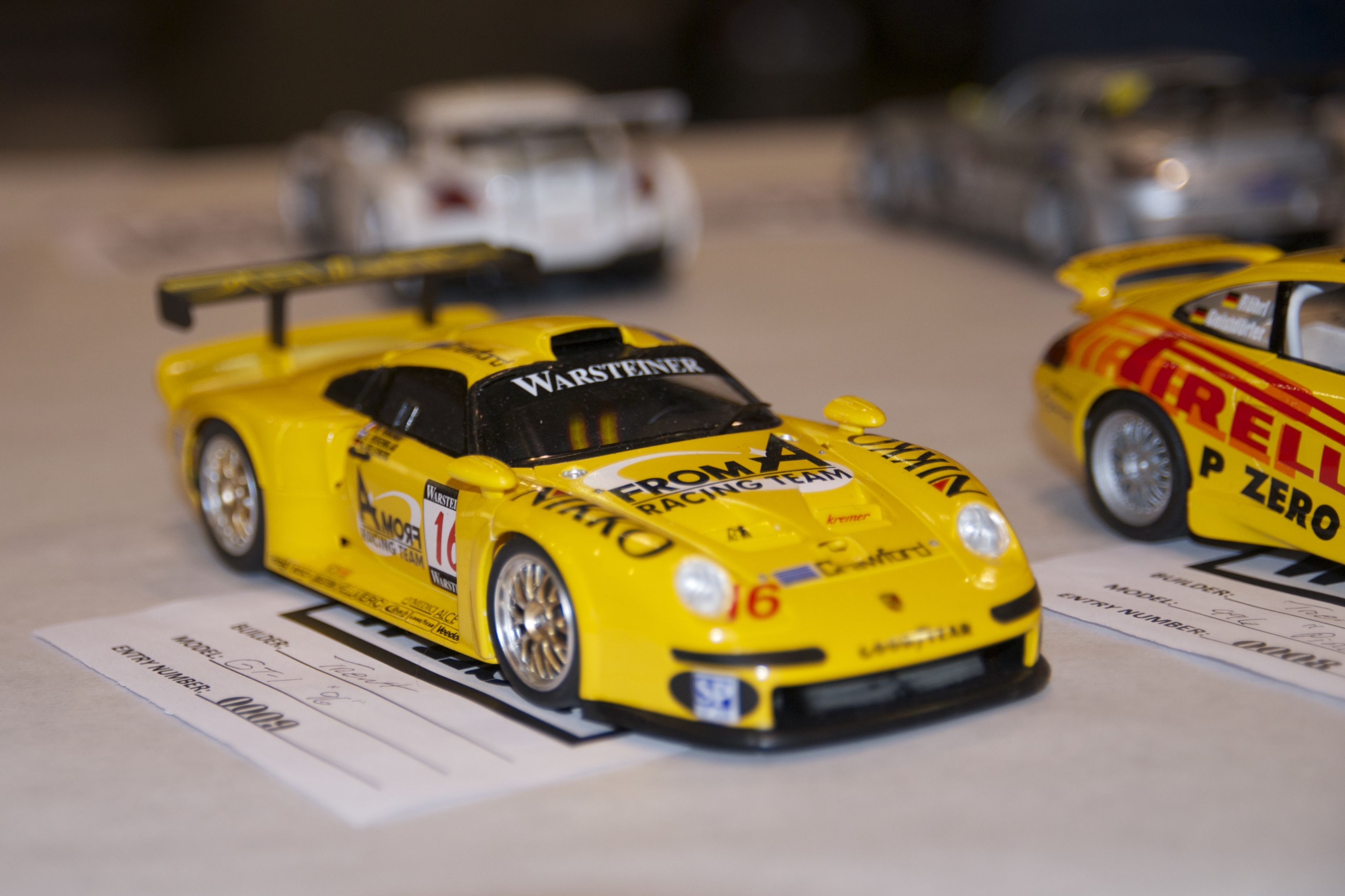 File:Tamiya 1 24 Porsche 911 GT1 front DSC 0895 (16419203331).jpg -  Wikipedia