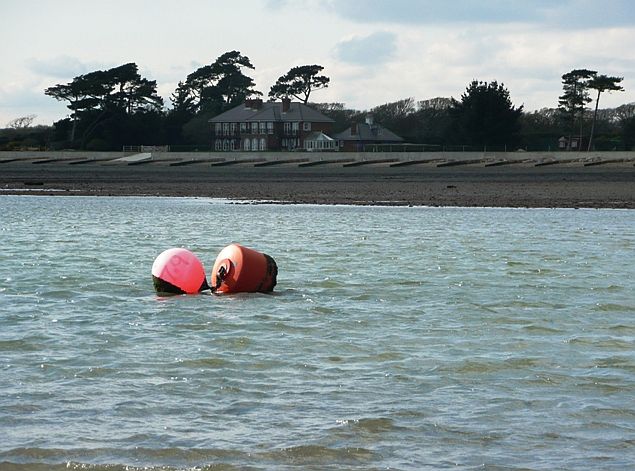 File:The buoy and Colgrims - geograph.org.uk - 817904.jpg