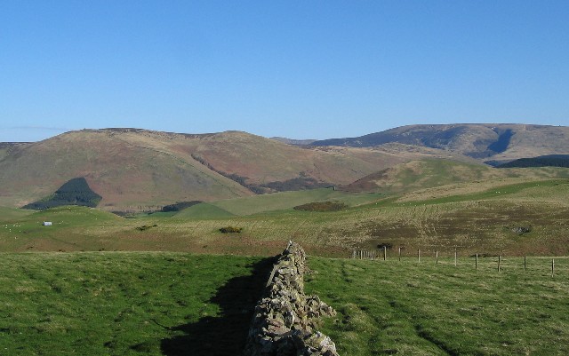 File:View from Longknowe Hill - geograph.org.uk - 165359.jpg