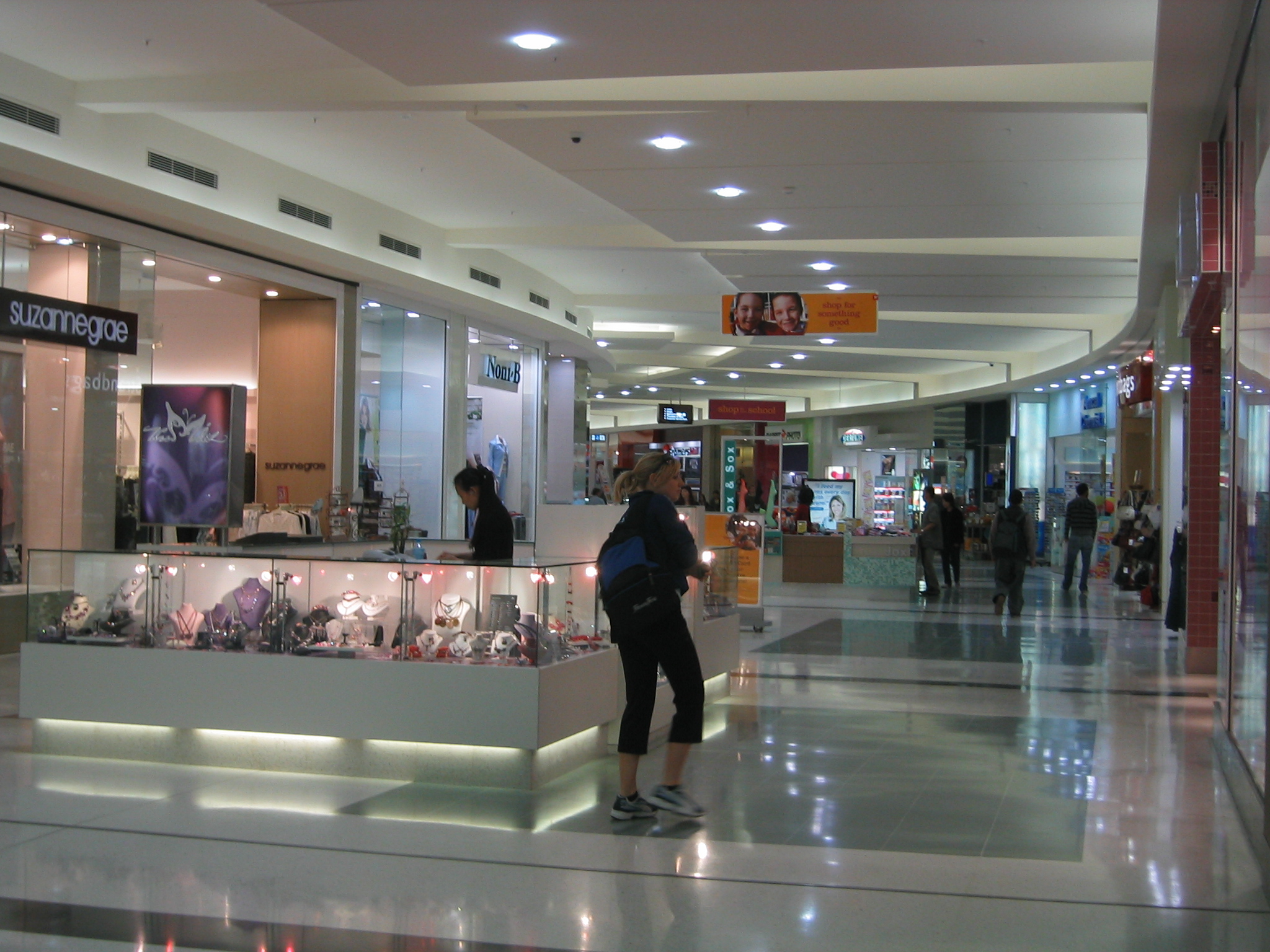 westfield bag shops