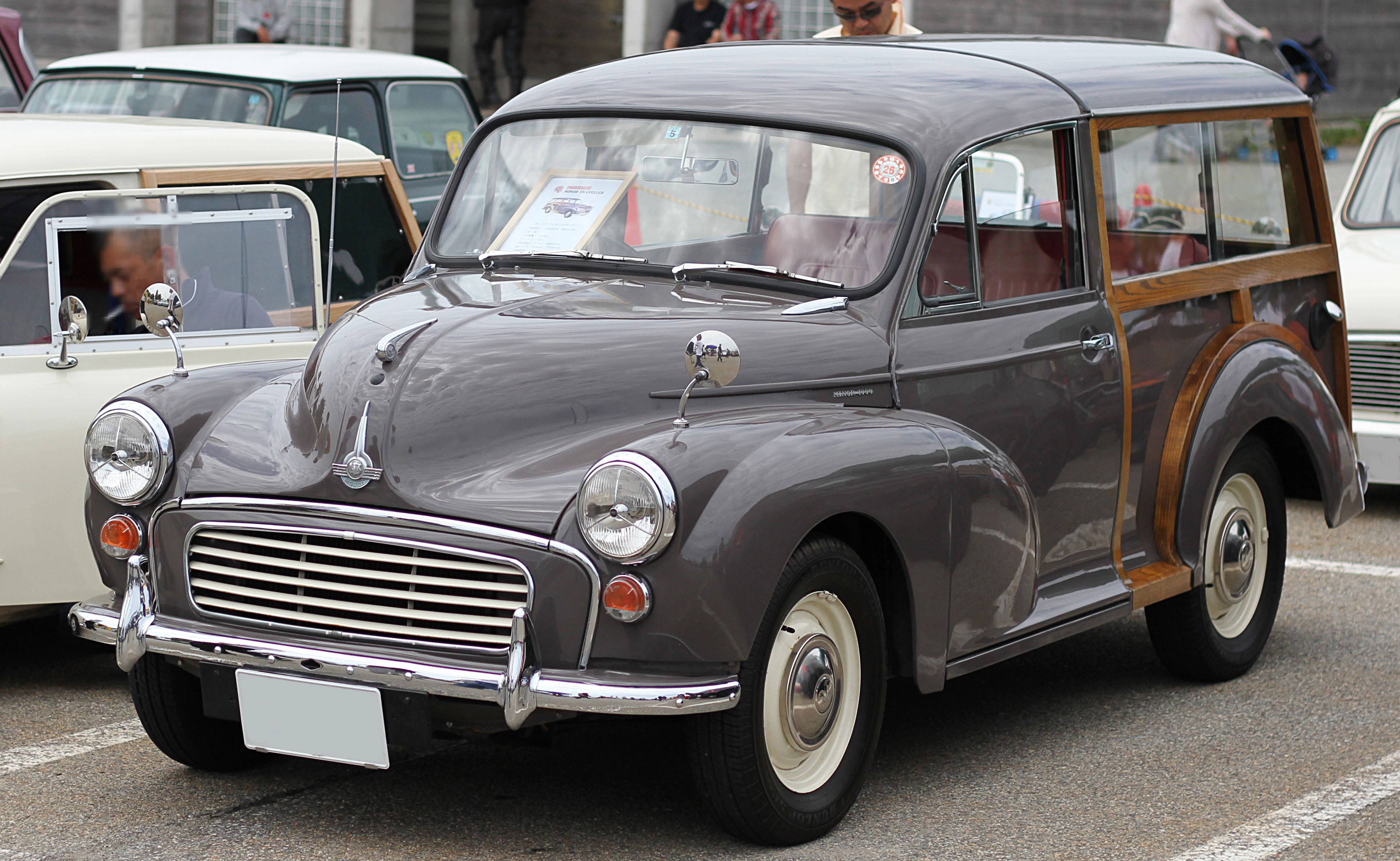 1968 morris minor traveller