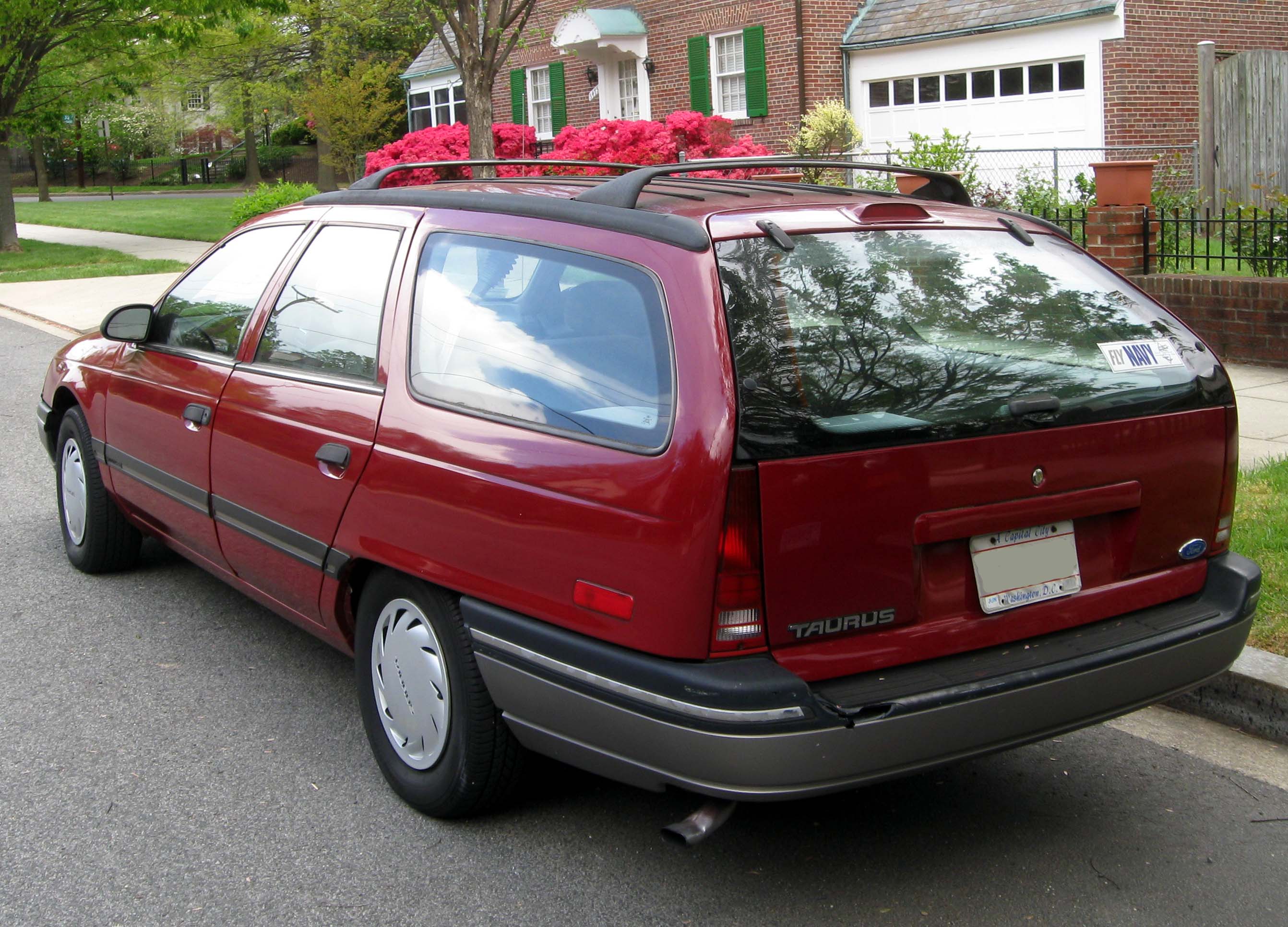 Ford Taurus 1995 универсал