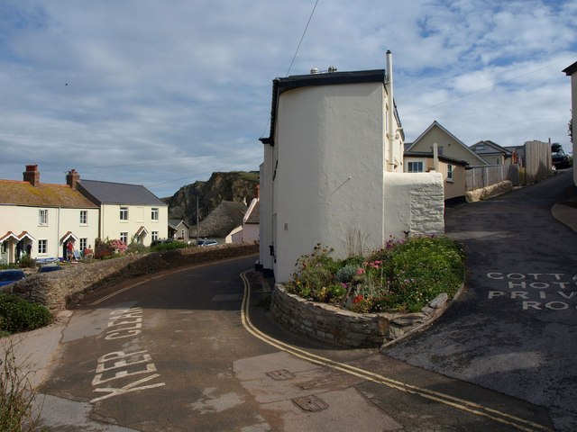 File:Cottages at Outer Hope - geograph.org.uk - 2546615.jpg