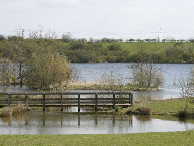 Crown Lakes Country Park, Farcet, Cambridgeshire - geograph.org.uk - 63869