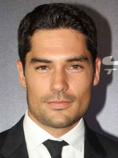 File:D.J. Cotrona 2013.jpg