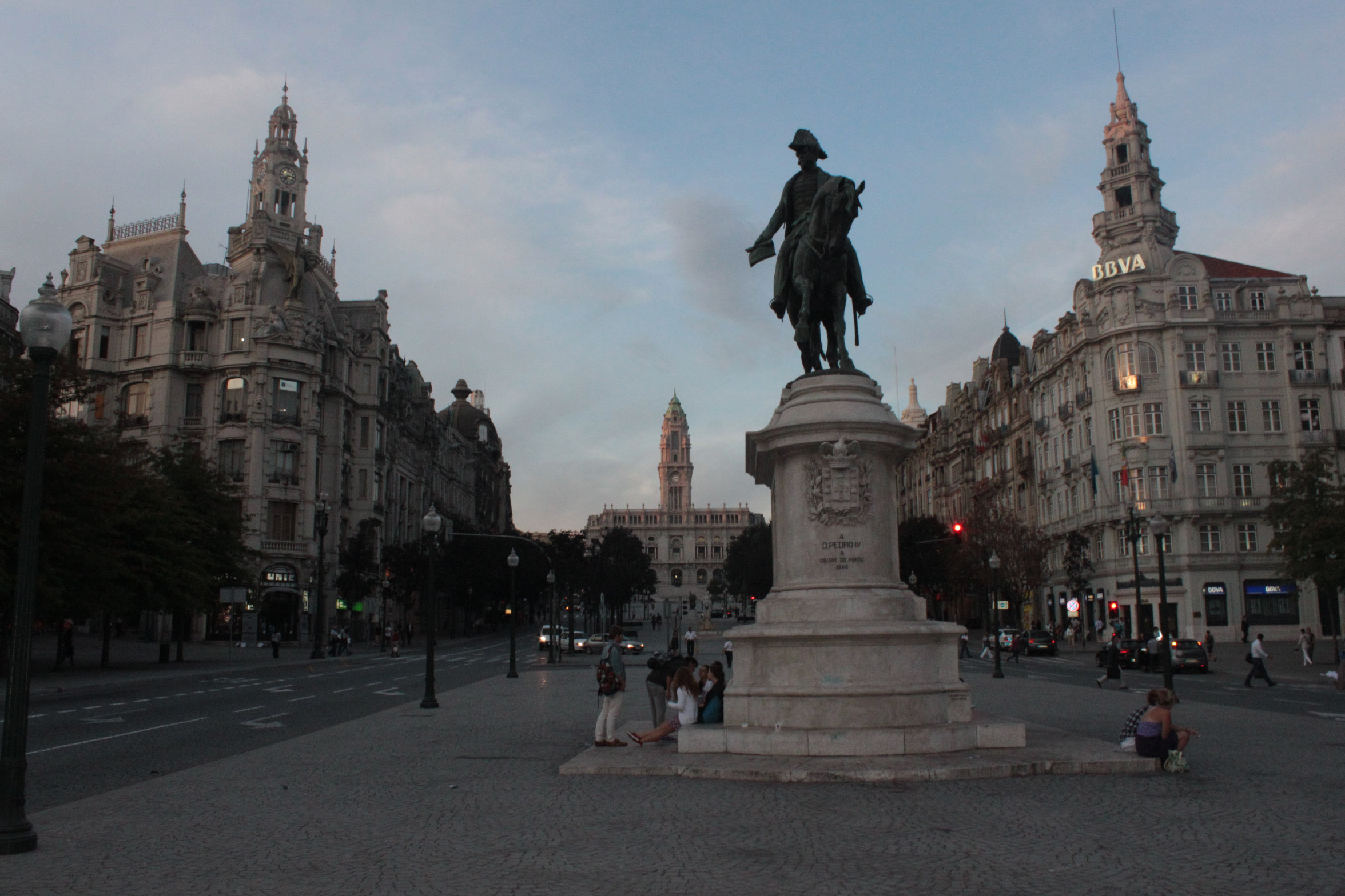 File Edificio Na Av Dos Aliados N º 2 Edificio Do Banco Bilbao E Vizcaya Jpg Wikimedia Commons