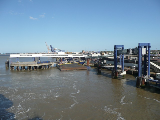 File:Ferry terminal, Parkeston Quay, Harwich - geograph.org.uk - 1359387.jpg