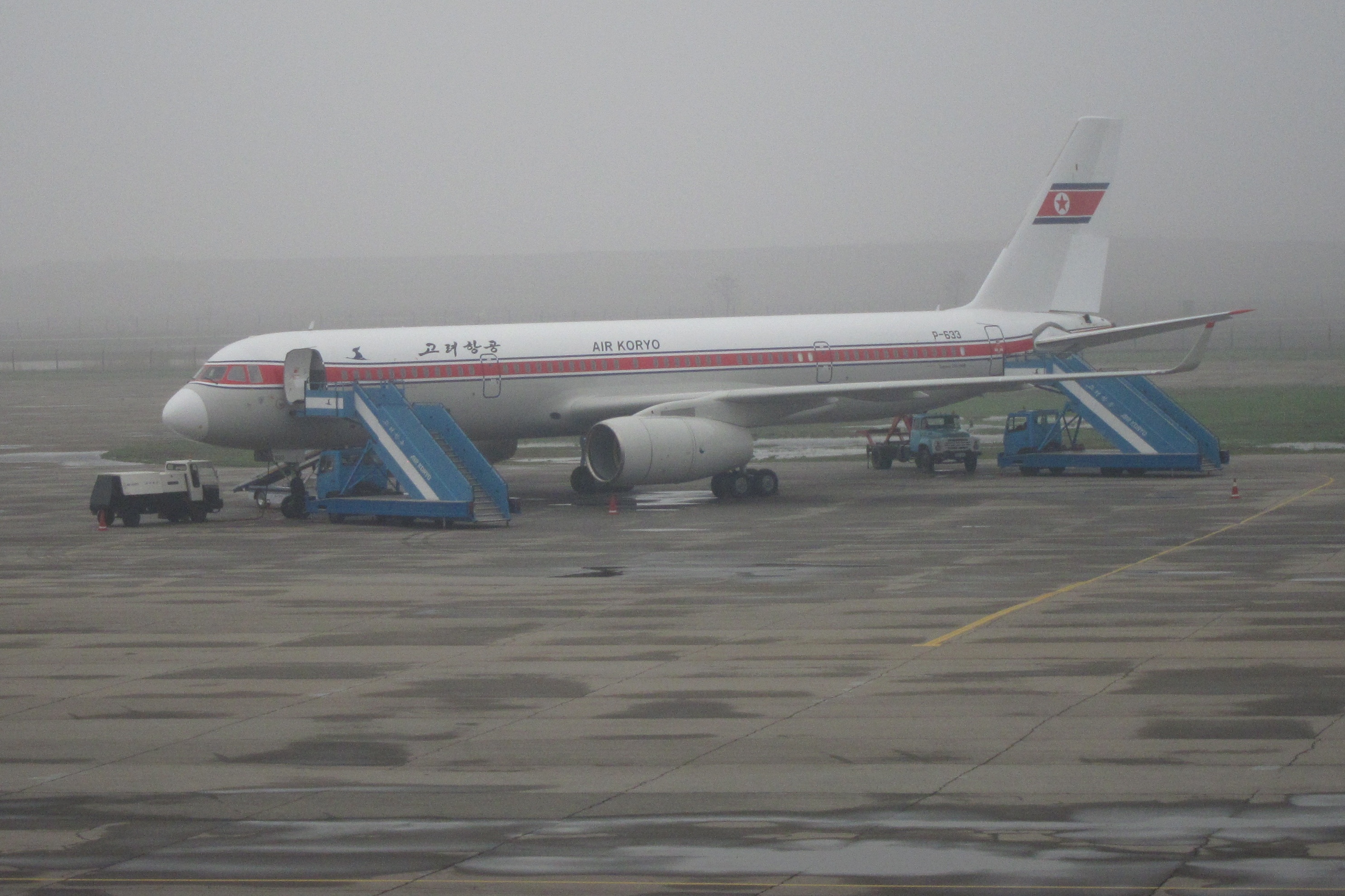 Рейс самолет владивостока. Авиакомпания Air Koryo. Air Koryo Владивосток. Ту 204 Северная Корея. Рейс Air Koryo Владивосток Пхеньян.