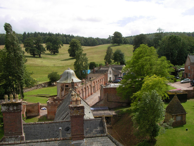 File:Halswell House, Goathurst - geograph.org.uk - 502366.jpg