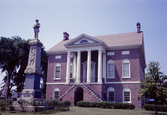 File:Lancaster County Courthouse (Built 1828), Lancaster, South Carolina.jpg