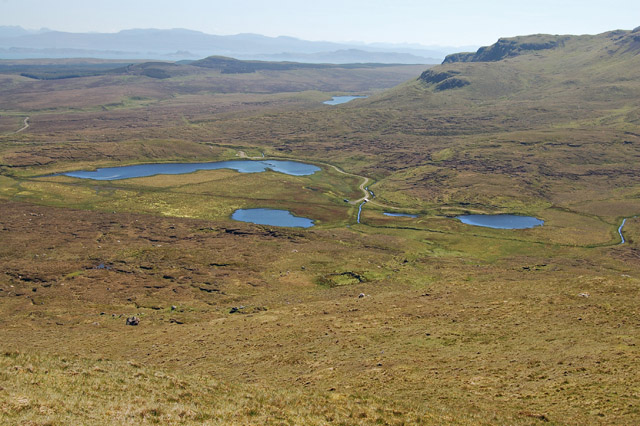 File:Loch Cuithir - geograph.org.uk - 816622.jpg