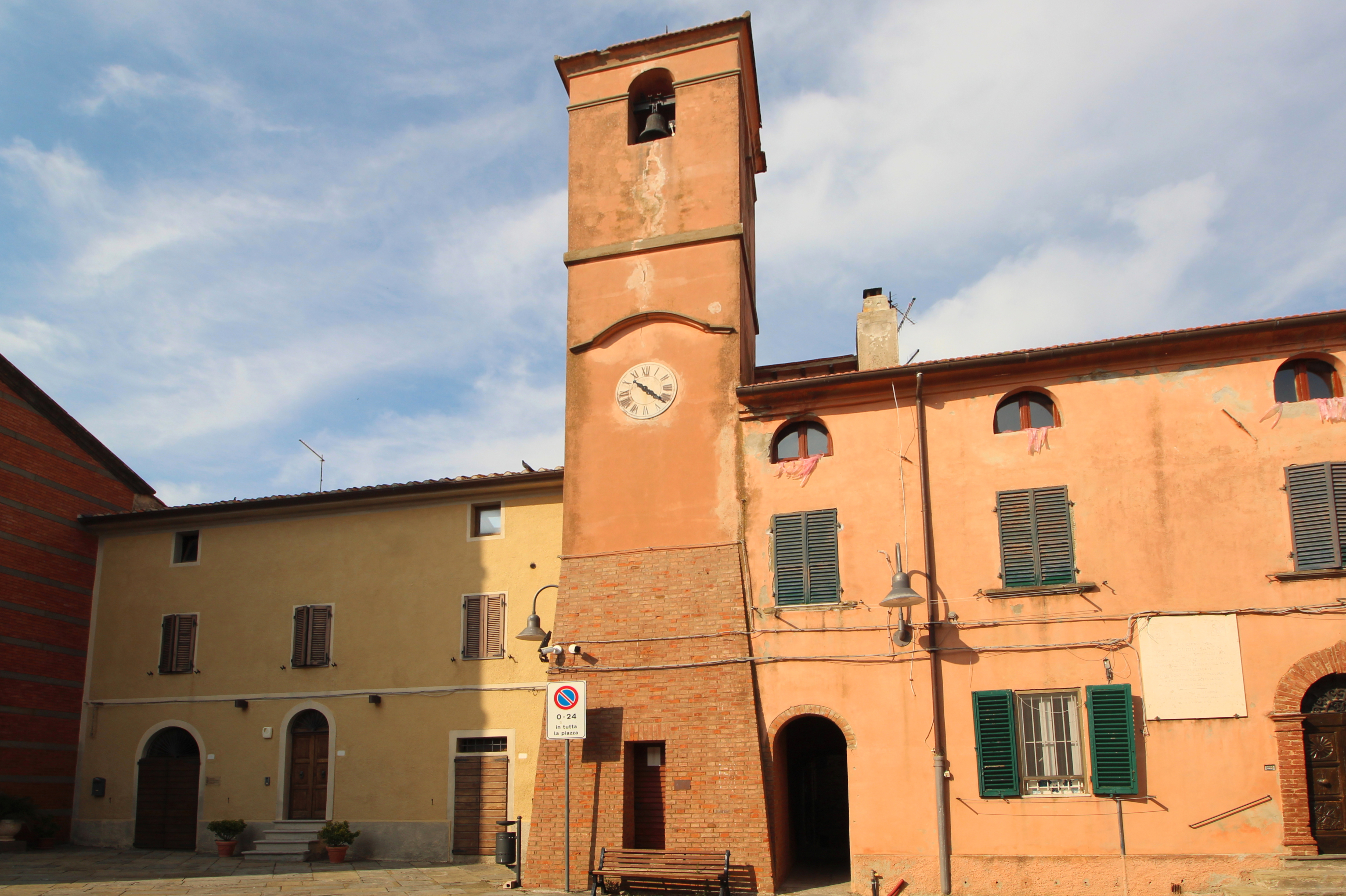 Torre dell'Orologio, Montiano, frazione Magliano in Toscana 