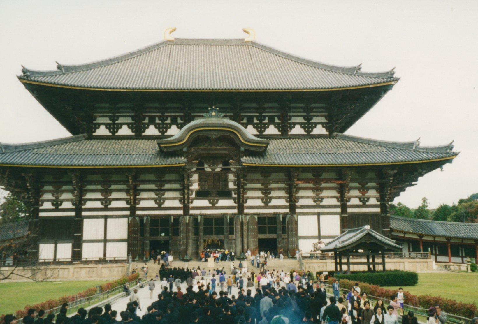 Great temple. Todai-Ji Temple. Todai-Ji. Тодай ИС Йоурс.