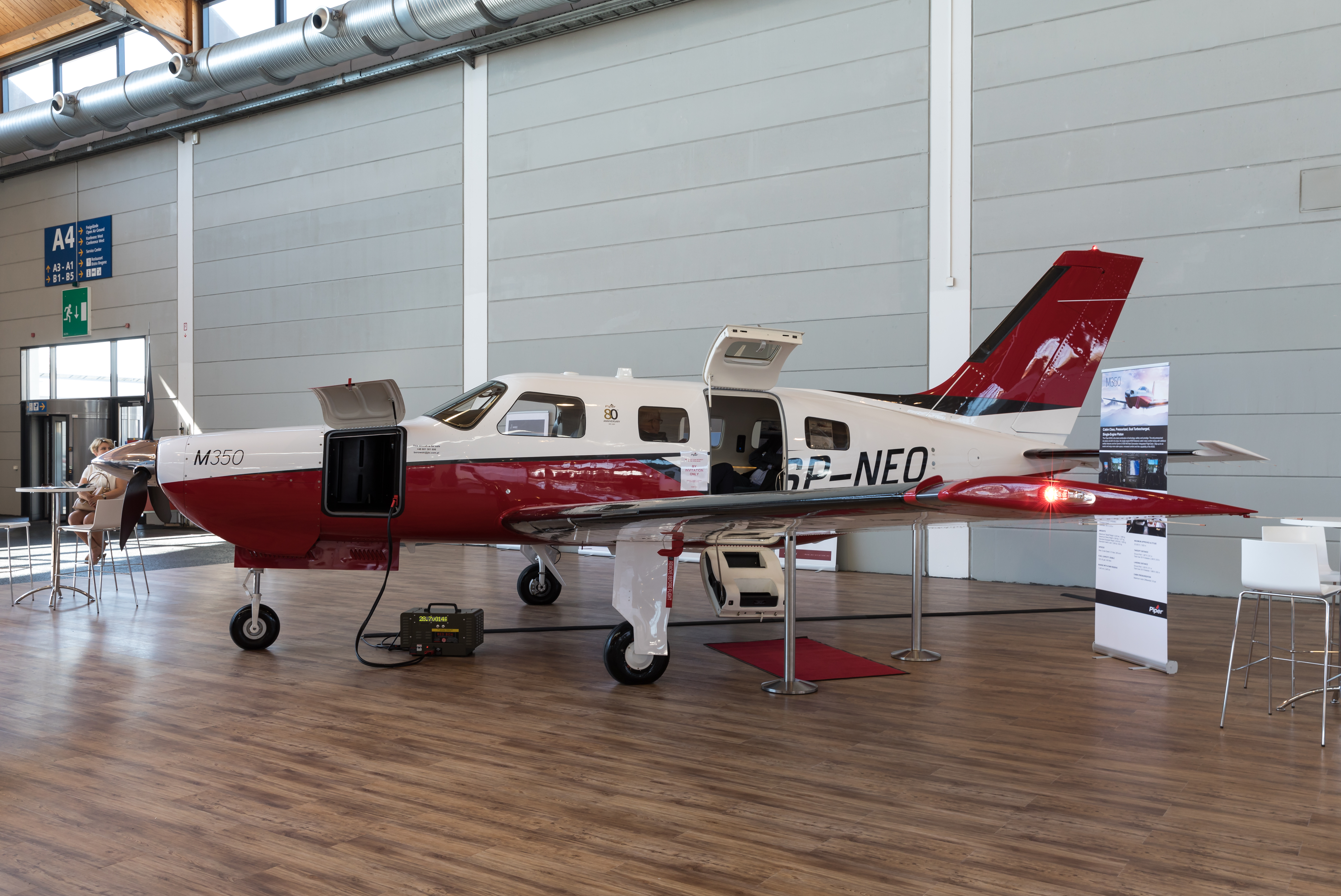 File Piper Pa 46 M350 At Aero Friedrichshafen 18 1x7a4464 Jpg Wikimedia Commons