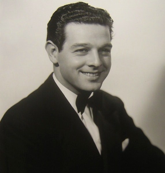 File:Robert Lowery in Charlie Chan's Murder Cruise.jpg