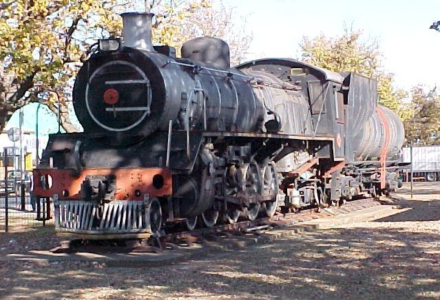 File:SAR Class 19D 2696 (4-8-2).JPG