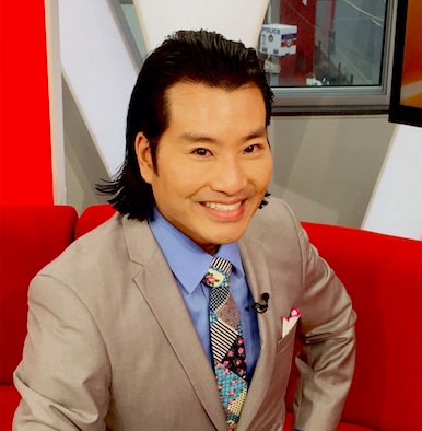 Steve Rohr on the set of the Canadian national entertainment news show ETALK (Toronto, April 11, 2016)