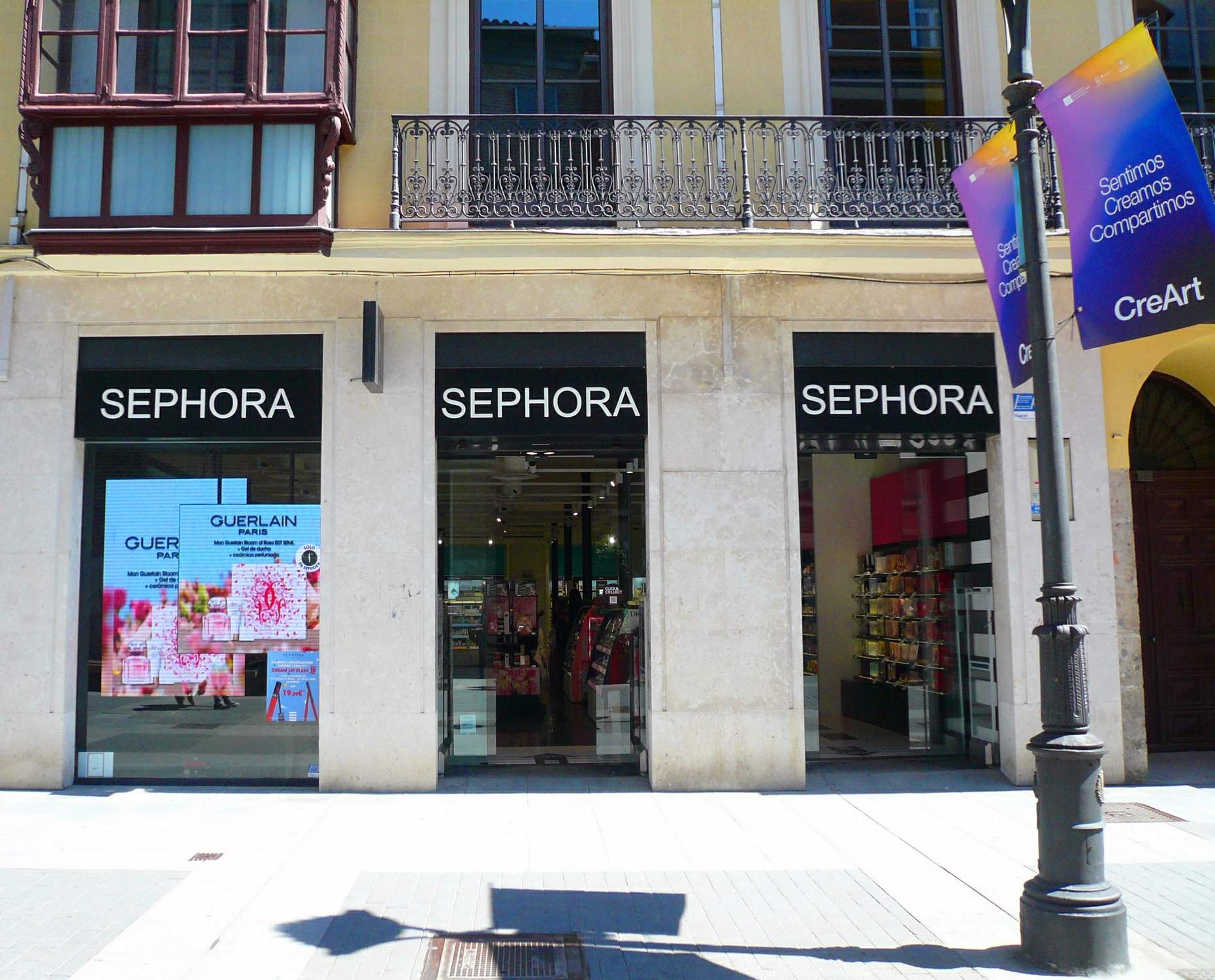 Sephora - Wikipedia