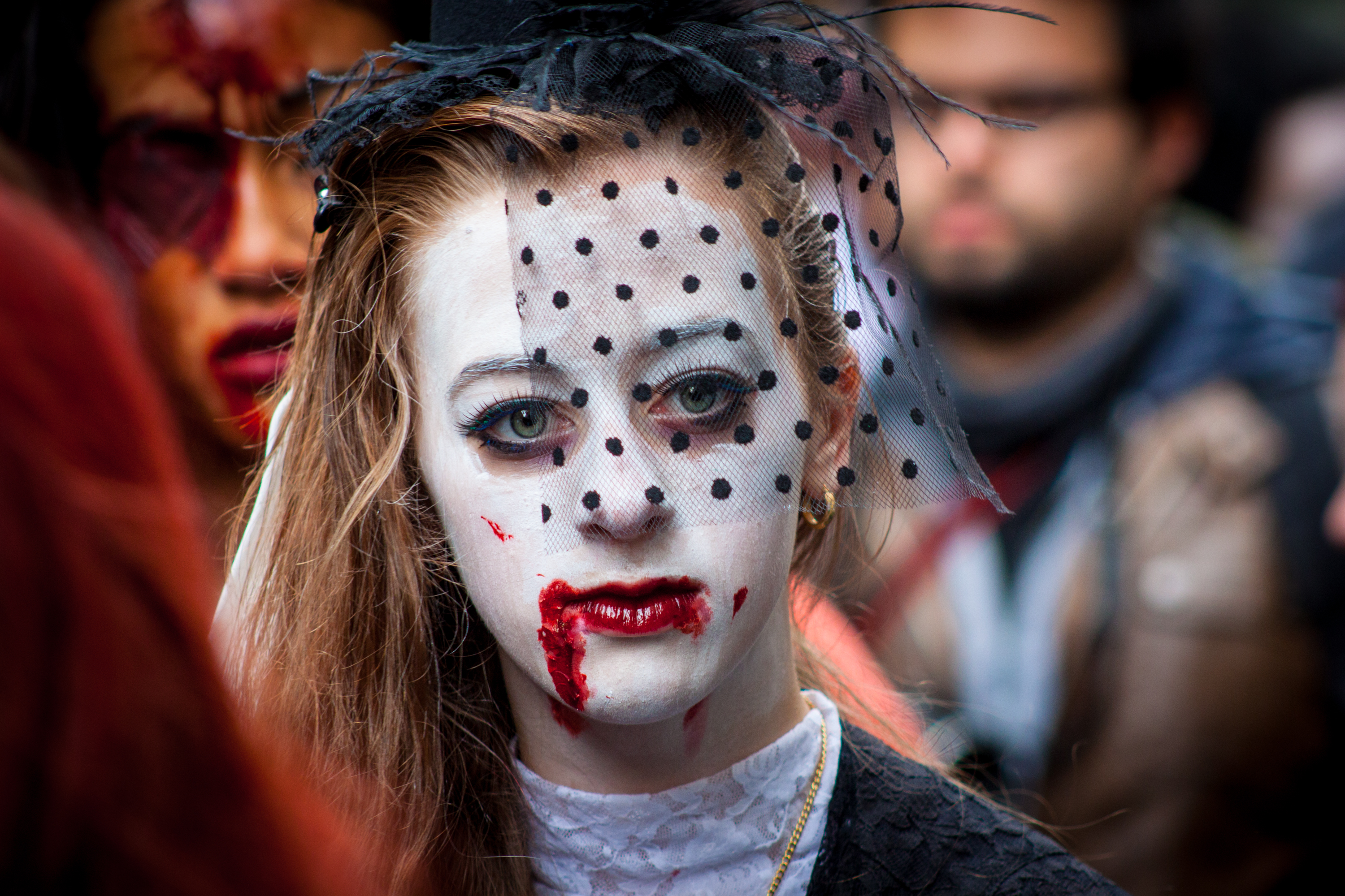 File:Zombie costume portrait.jpg - Wikipedia