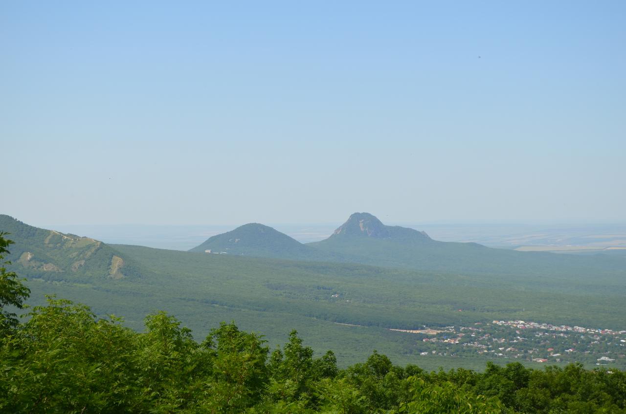 гора железная