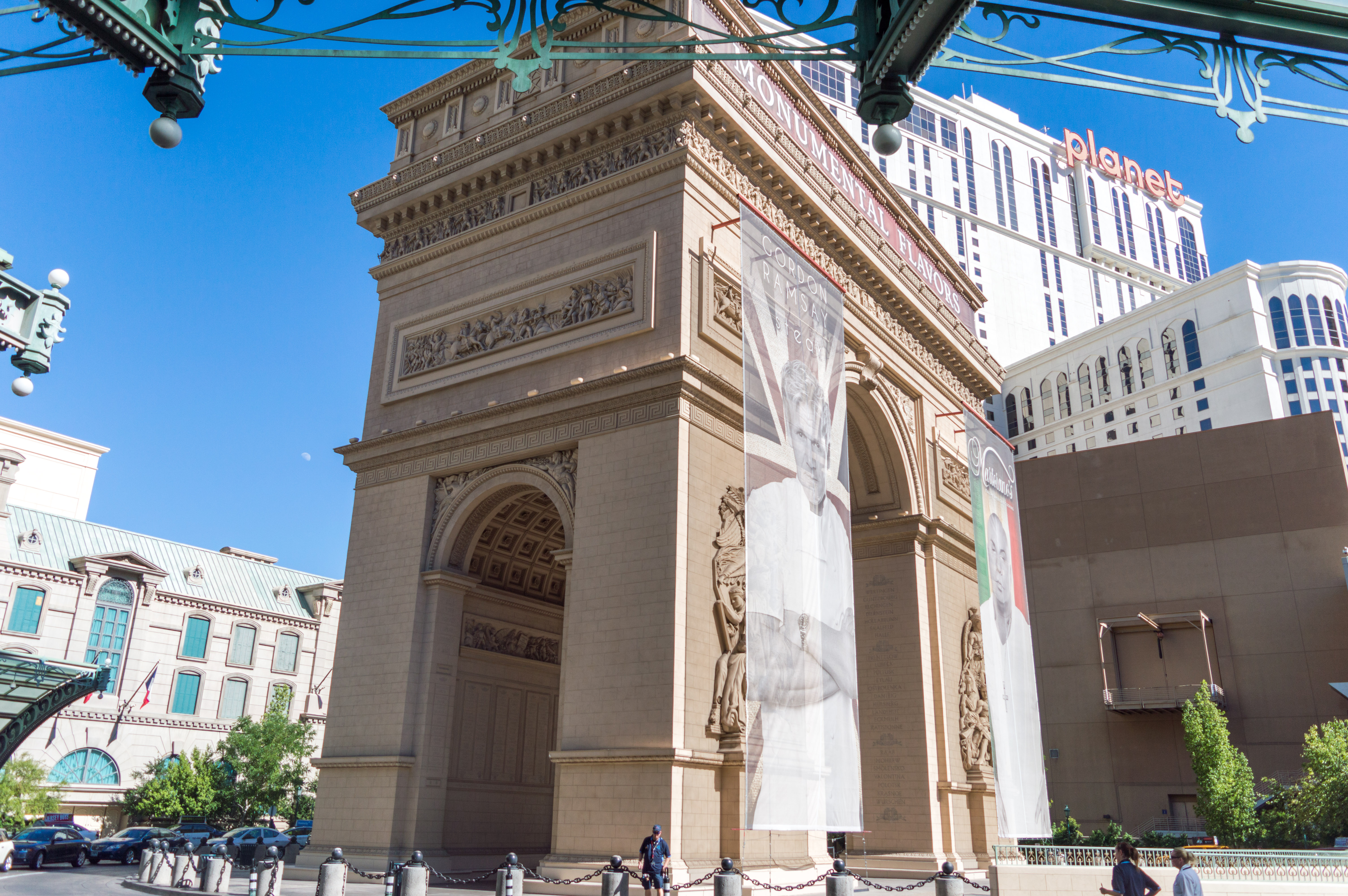 Paris Las Vegas - Wikipedia