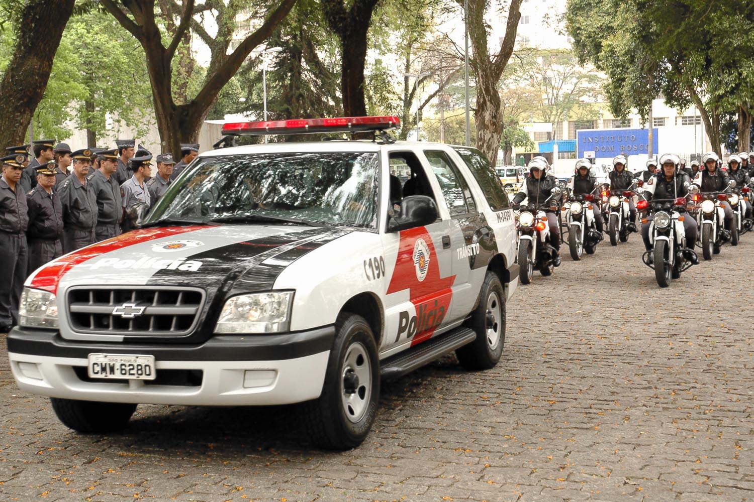 Veja quais são os carros de polícia mais legais do Brasil %%sep%%  %%sitename%%