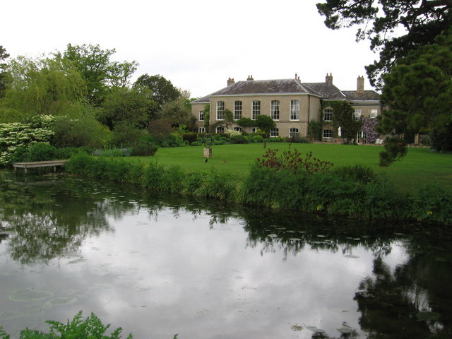 Moat House, Britford