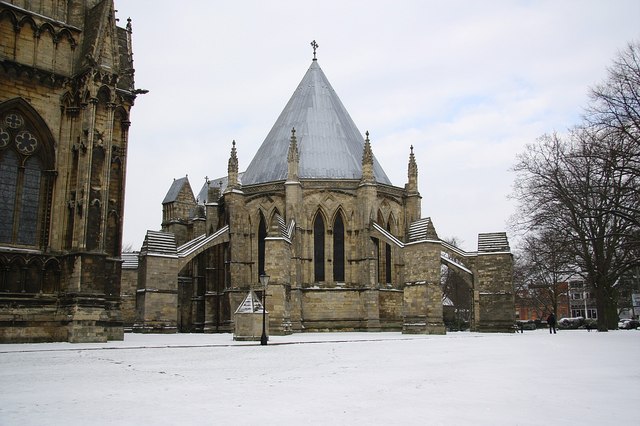 File:Chapter House - geograph.org.uk - 1145015.jpg