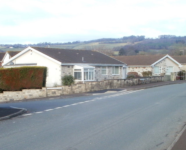 File:Corner of Greenmeadow Drive and Meadowlands Close, Parc Seymour - geograph.org.uk - 2248674.jpg