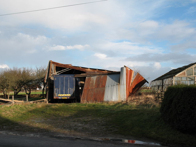 File:Gale damaged barn, Norton le Clay - geograph.org.uk - 320337.jpg