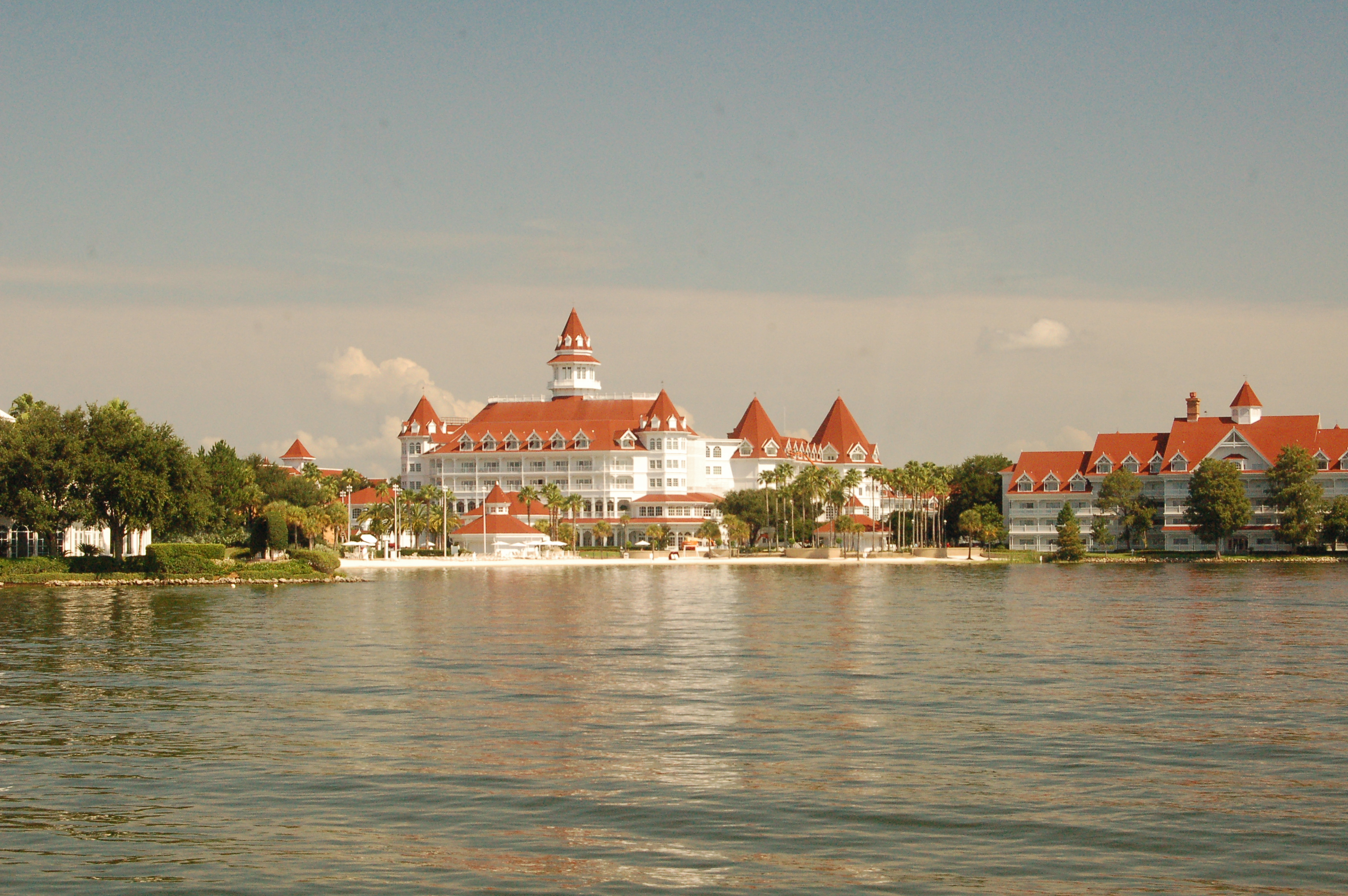 Disney's Grand Floridian Resort & Spa - Wikipedia
