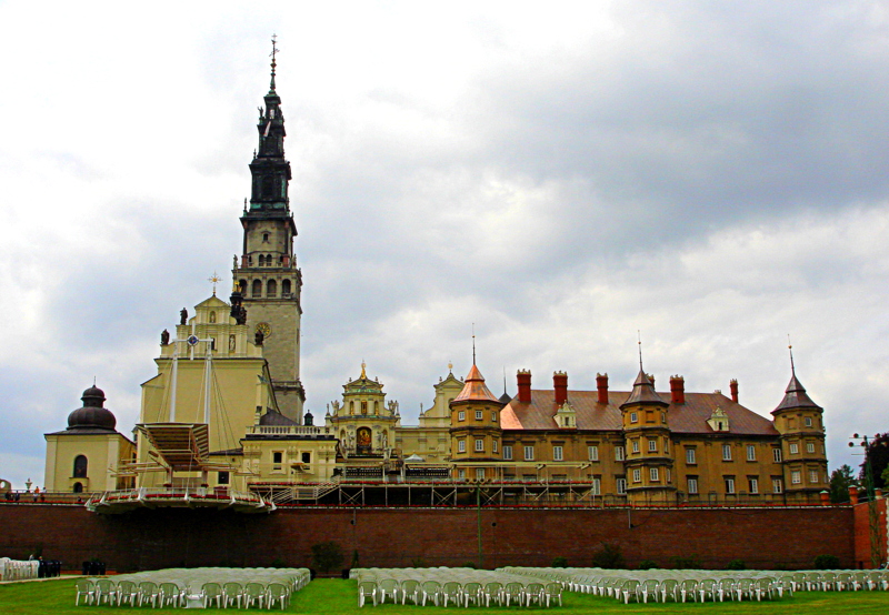 File:Jasna Góra - 15.06.2010 r.DSC01883.JPG