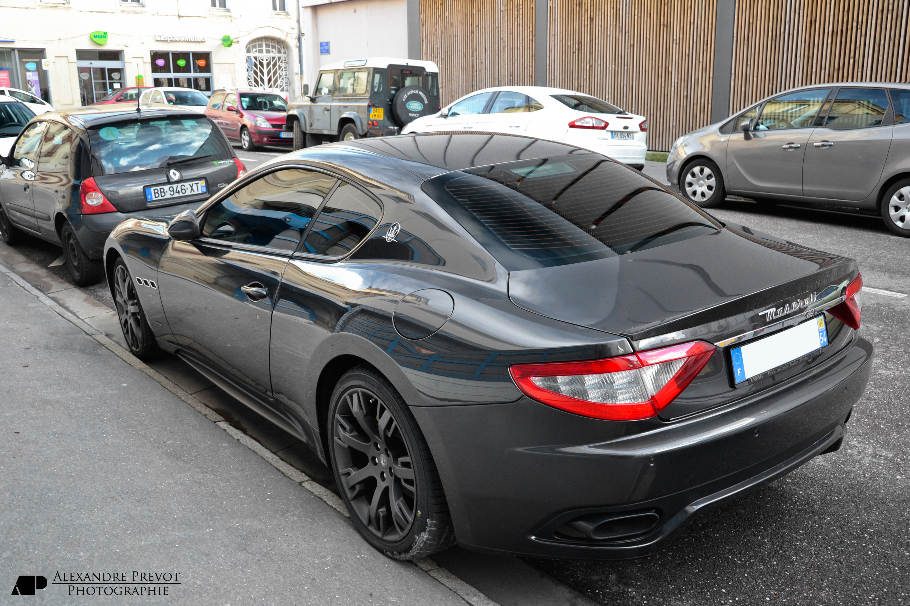 File:Maserati GranTurismo S MC Sport Line - Flickr - Alexandre