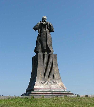 File:Modest Mussorgsky Monument Karevo.jpg