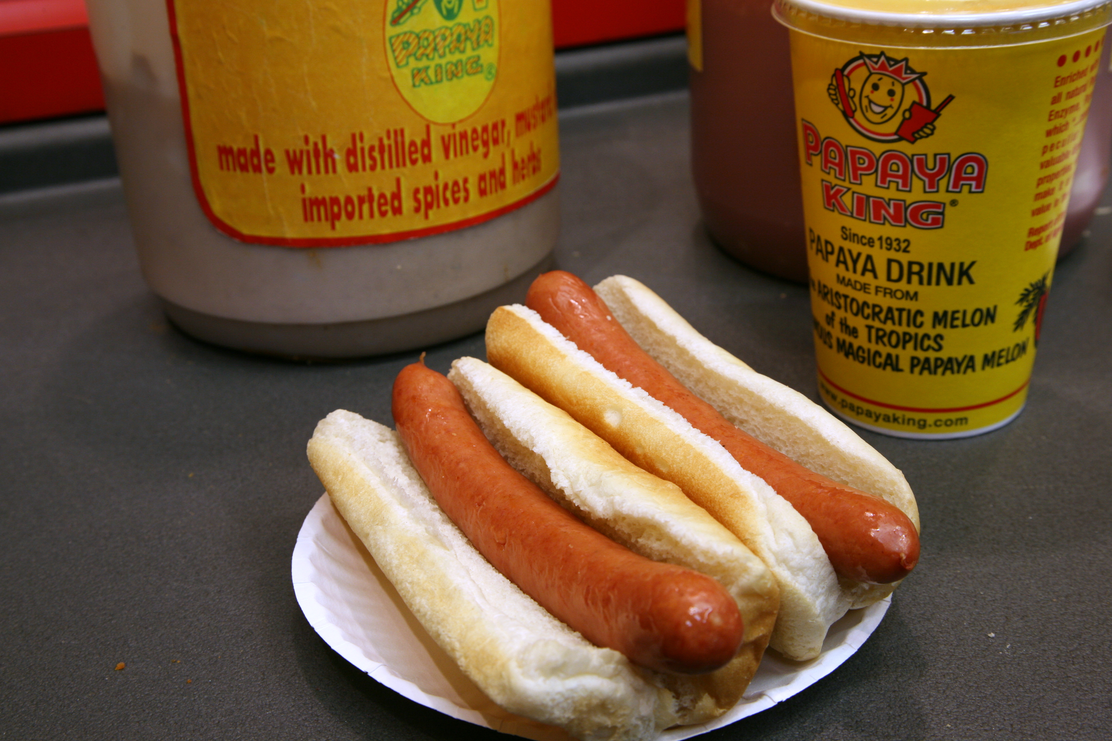 Dodger Dog - Wikipedia