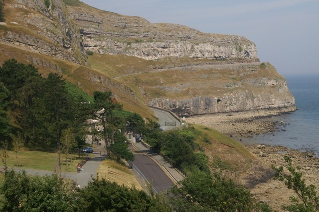 Pen-trwyn - geograph.org.uk - 521085