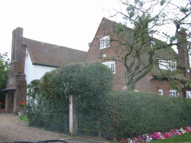 File:Puddephat's Farm - geograph.org.uk - 41290.jpg