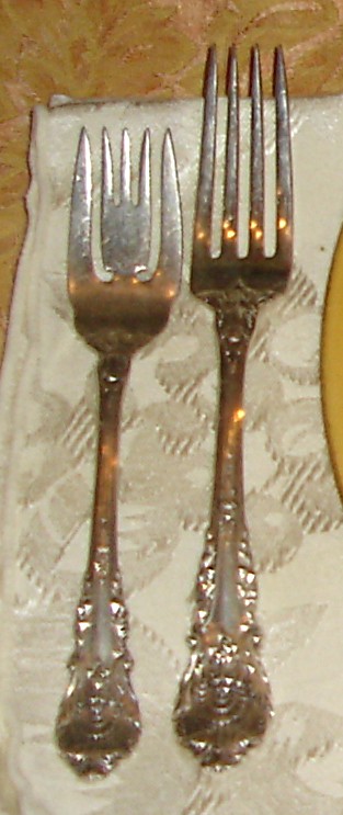 Pair of sterling silver forks