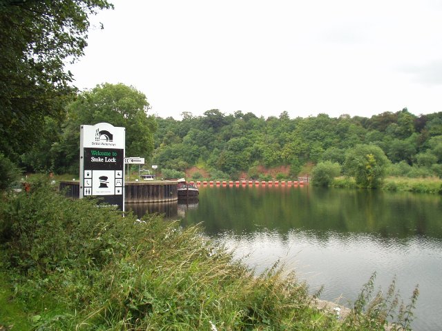 Stoke Weir - geograph.org.uk - 1936860