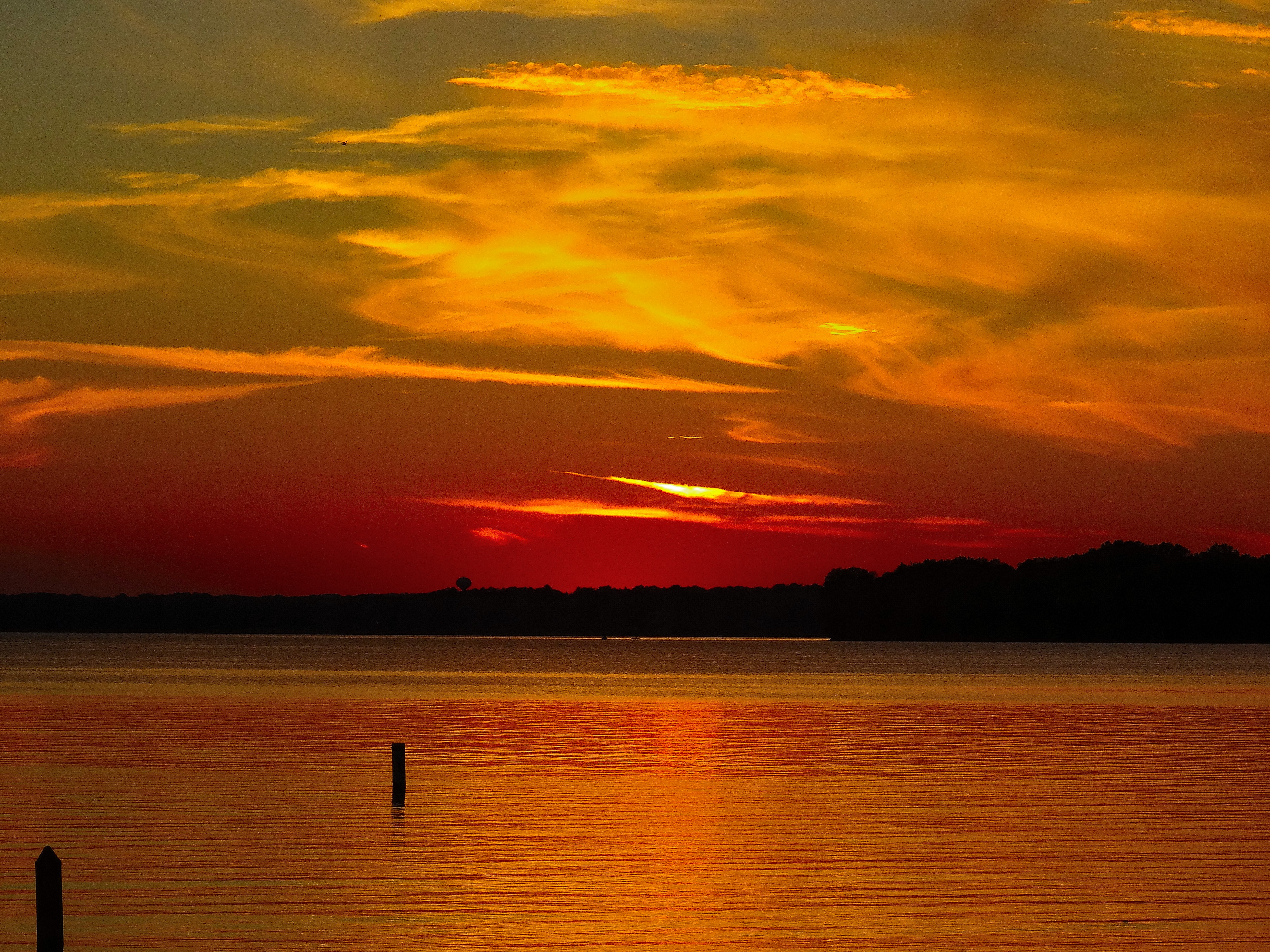 Over lake. Озеро Мендота. Lake Mendota October. Lake Mendota Fall.